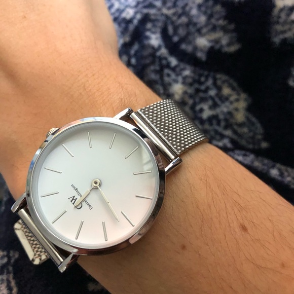 Daniel Wellington - Picture 2 of 5